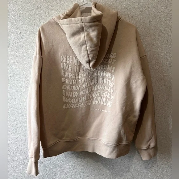 Wilo Cream Cozy Pullover Hoodie - Picture 2 of 7